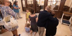 NYC welcomes its only perpetual Eucharistic adoration chapel