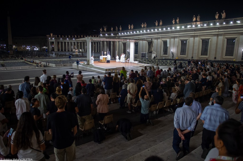 Eucharistic Adoration prayer St Peter's Square