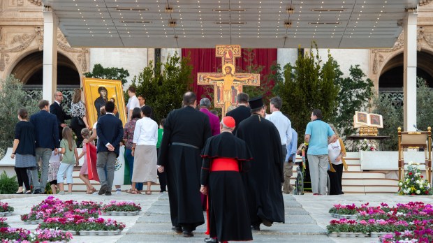 Pope Francis Vigil Prayer Protestants and Orthodox St. Peter's square