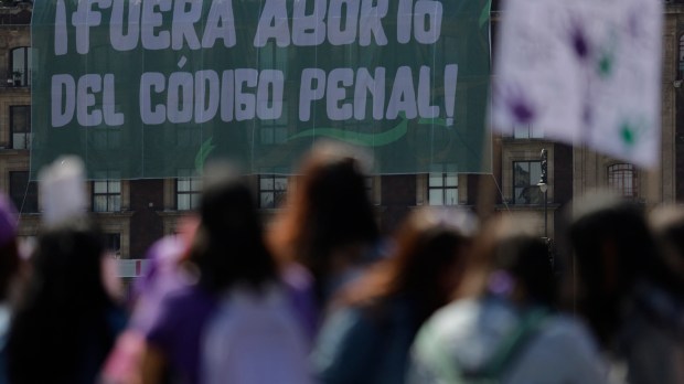 Protesters for abortion in Mexico