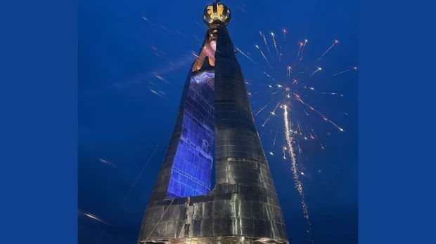 Monumento em honra a Aparecida com 50 metros de altura