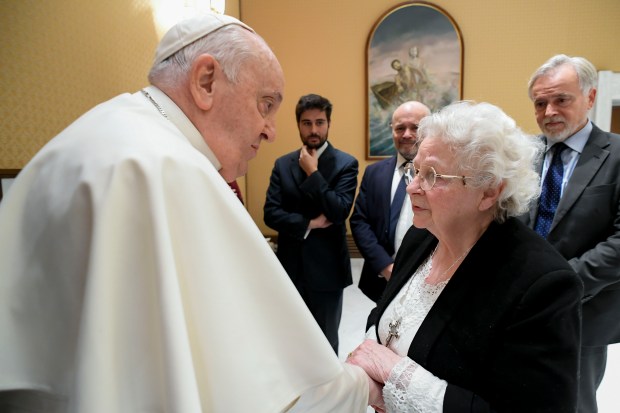 Pope Francis met the little sister of Father Jacques Hamel
