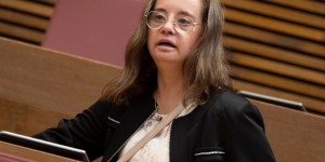 Spain&#8217;s first MP with Down syndrome makes history
