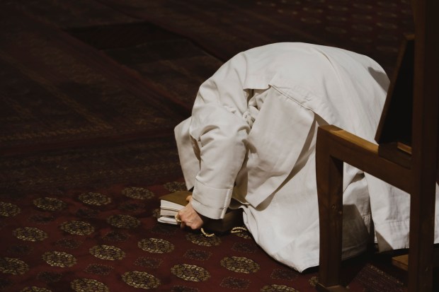 religieuse, monastère, paris, famille de bethléem, vocation, soeur