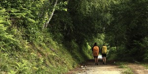 What makes a “modern pilgrim”?