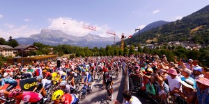 Tour de France director talks about meeting Pope Francis