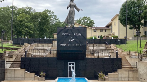 national-shrine-mary-mother-church-ozarks-