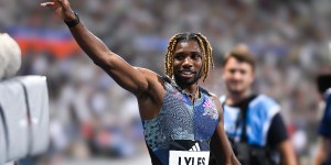 World&#8217;s fastest man has inspiring message for anyone with hardships